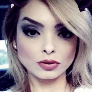 Meet your Posher, Karla